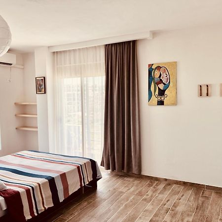 Family Tree - Quiet Area - Self Check In Aparthotel Golem  Exterior photo